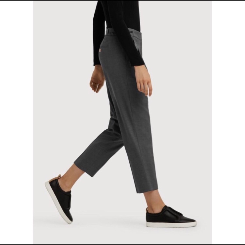 Kit + Ace/ Lululemon gray adjustable trousers